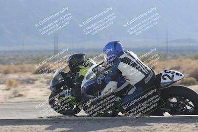 media/Nov-02-2025-CVMA (Sun) [[337aff29ab]]/Race 16-Formula Twins-Formula 40 UL(Holeshot)/